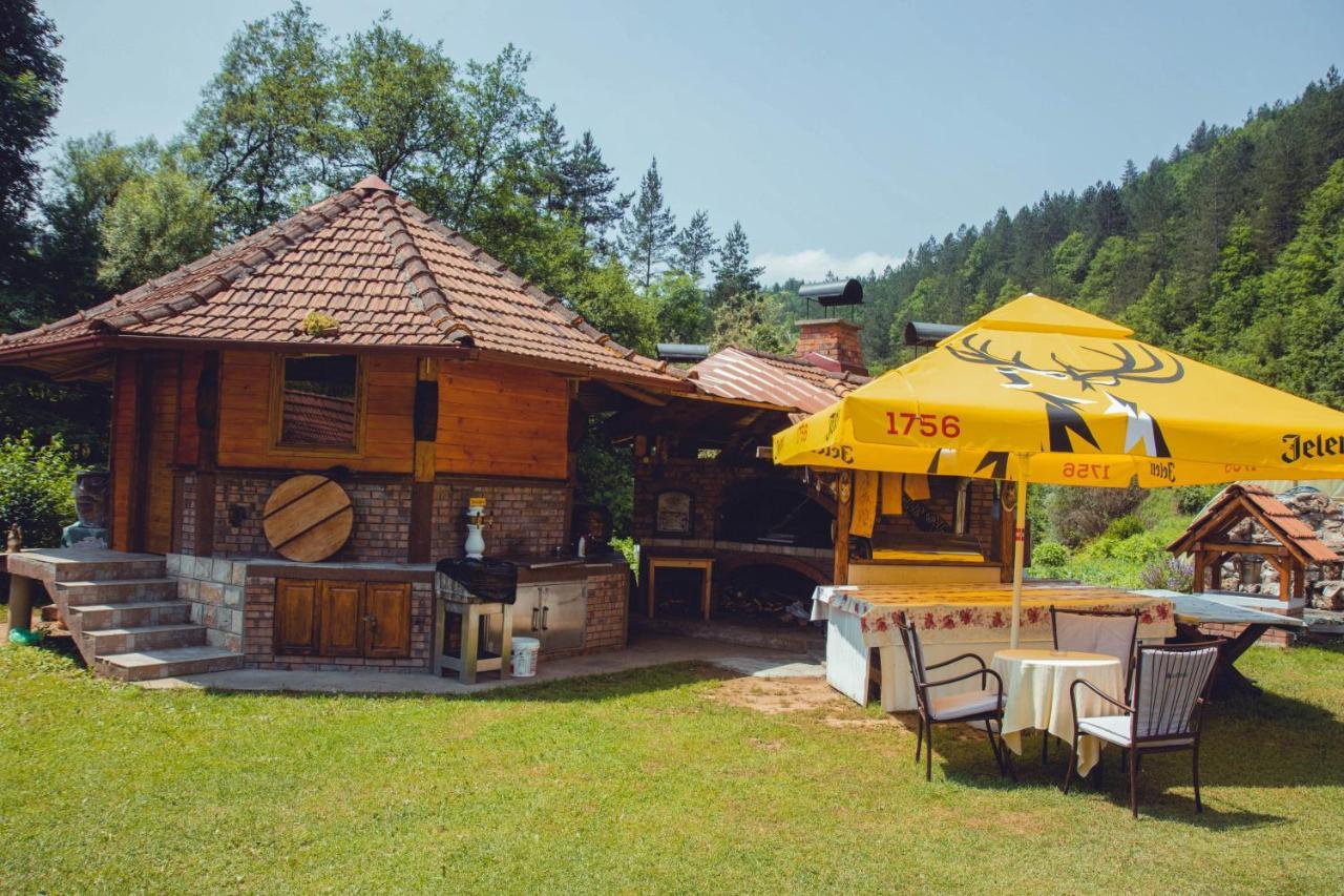 Rafting Kamp Dvije Vrbe Hotel Foca Bagian luar foto