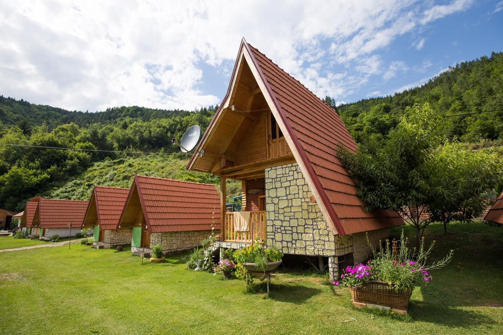 Rafting Kamp Dvije Vrbe Hotel Foca Bagian luar foto