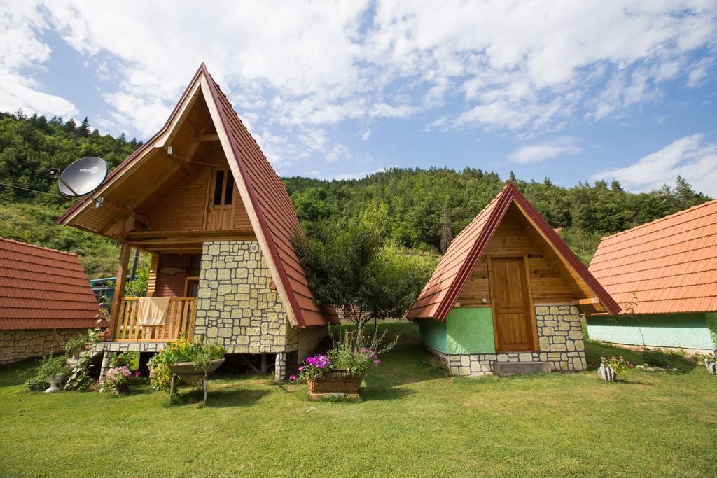 Rafting Kamp Dvije Vrbe Hotel Foca Bagian luar foto